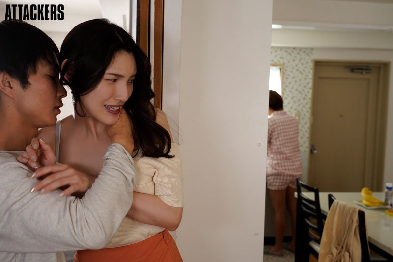 Cưỡng bức người mẹ nứng lol của người yêu Kanako Ioka